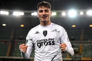 米体：国米和卡利亚里已谈妥S-埃斯波西托交易，只需讨论付款方式