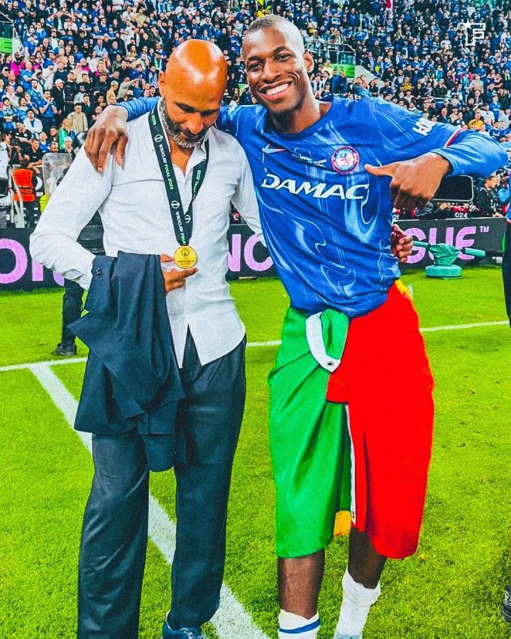 九游娱乐下载-杰克逊经纪人：两赛季30球&amp;amp;蓝军生涯将翻篇 球员预计48小时内转会