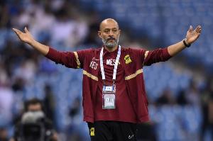 森林主帅：球队的表现确实很好，配合很默契，我对此感到非常满意