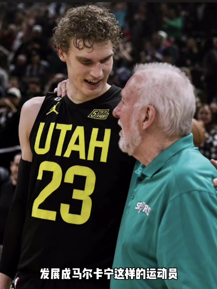 杨毅：易建联身体素质好&amp;投篮准&amp;爆发力够 但他成为不了马尔卡宁